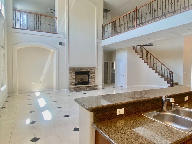 Building Photo - AVAILABLE BY 1/1/26 - ELEGANT AND SPACIOUS 4 BED, 4 BATH 2 STORY HOME WITH VIEWS OF EL DORADO HILLS