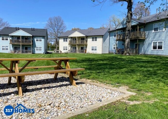 Building Photo - 2059 Northdale Lake Dr