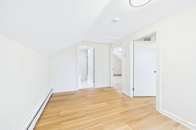 Building Photo - 267 Bakerville Rd