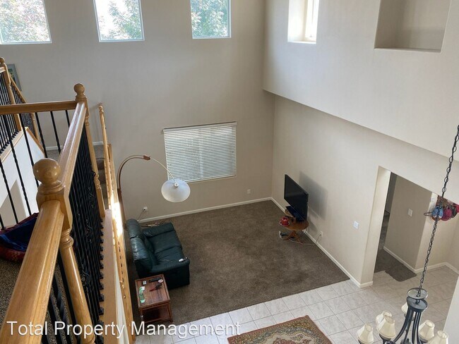 Building Photo - 5 br, 3 bath House - 4302 W Delta Ct.