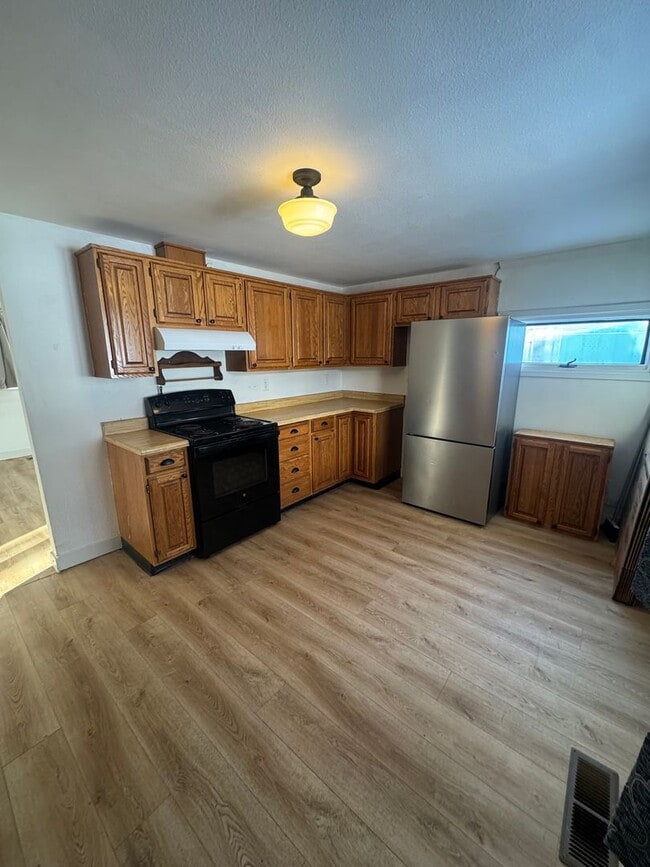 Building Photo - 1808 Twining Dr