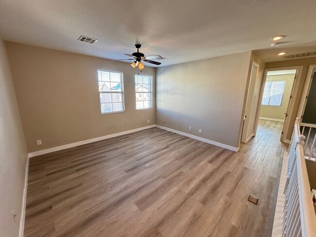 Building Photo - Beautiful 4/Bed/3Bath/2Car Two-Story Home with Loft and Office in Providence!