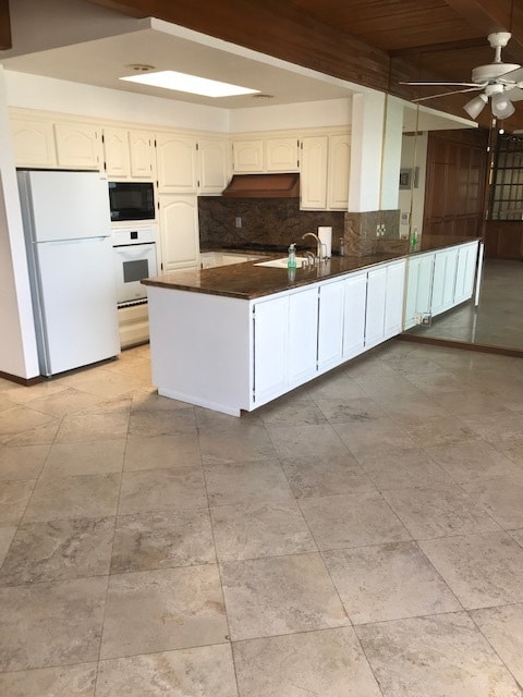 Building Photo - 11920 Whalers Ln