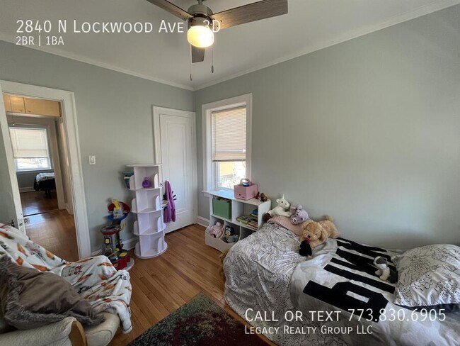 Building Photo - 2840 N Lockwood Ave
