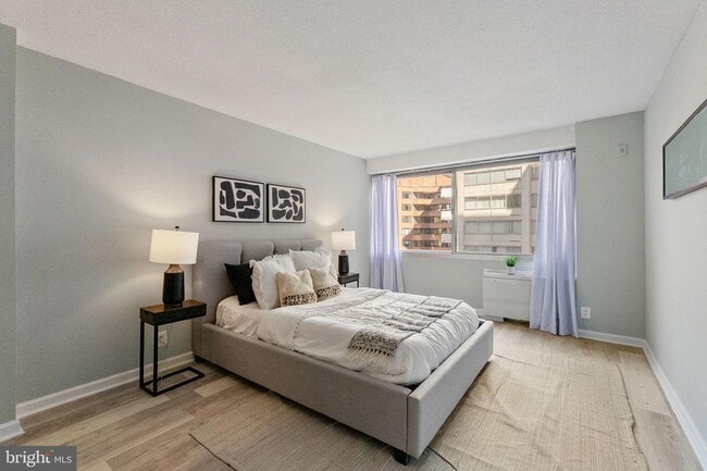 Building Photo - 4515 Willard Ave