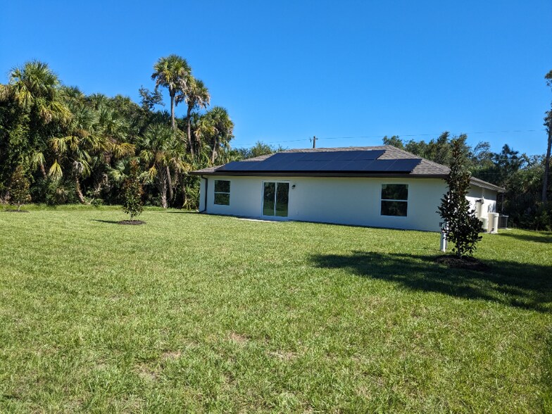 Building Photo - 5837 Babian Rd