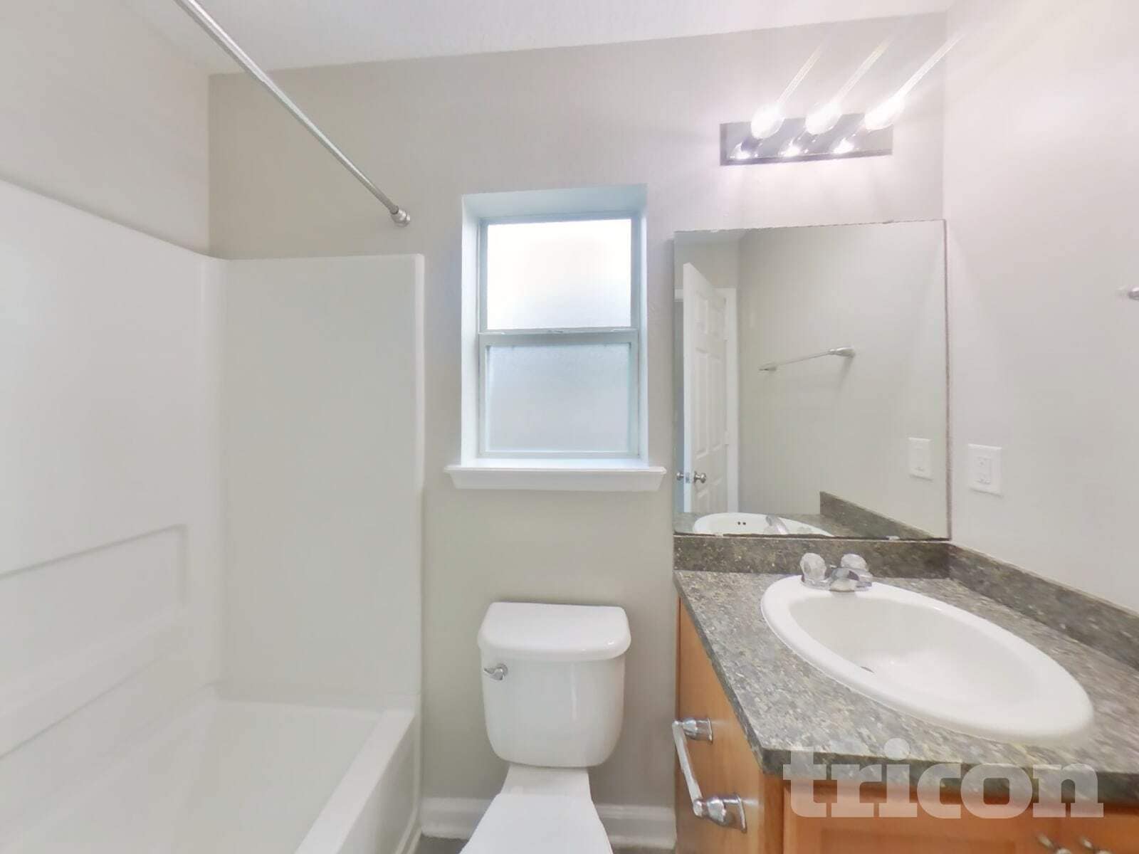 Building Photo - 12034 Alexandra Dr