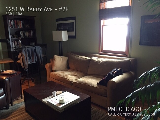 Building Photo - 1251 W Barry Ave