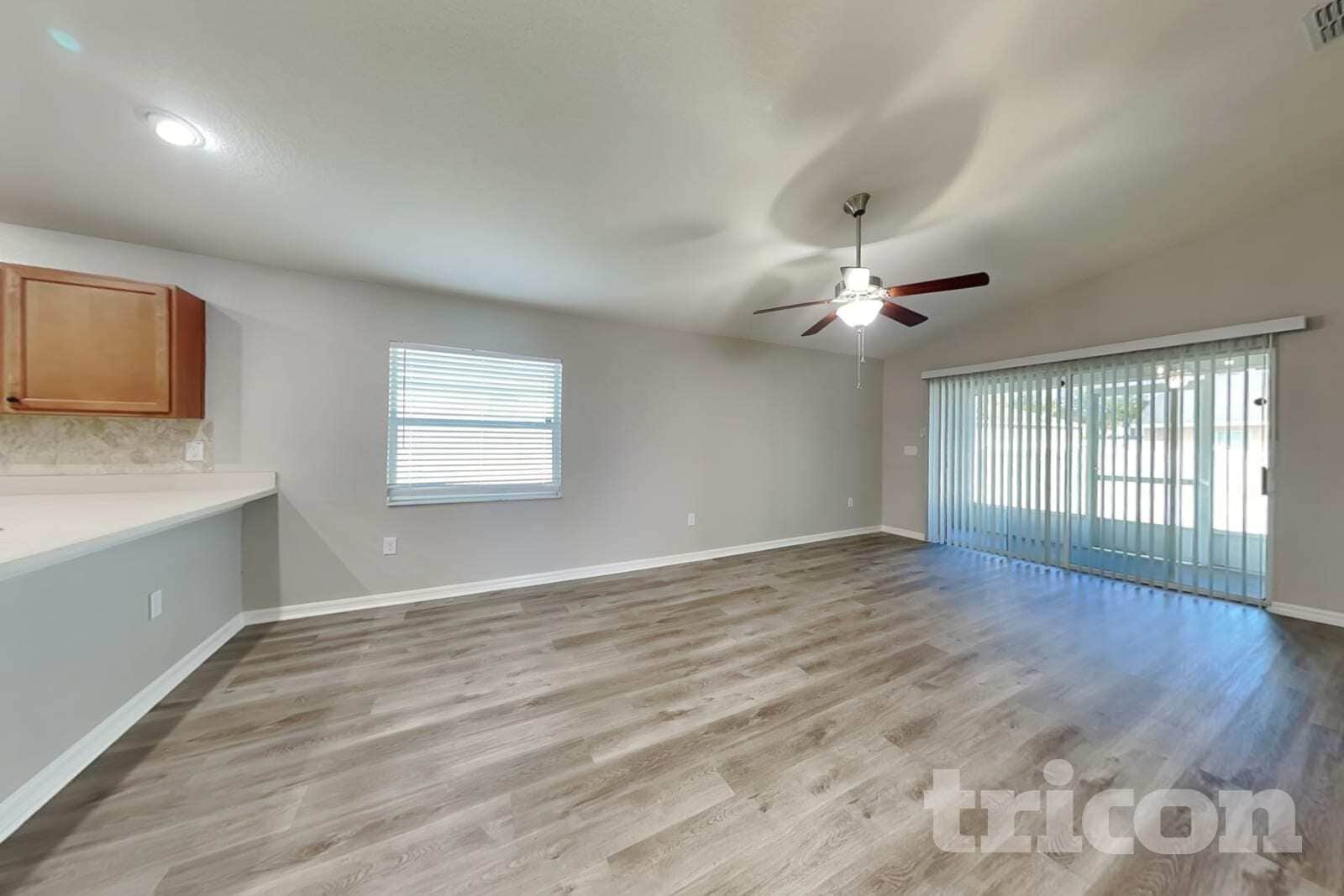 Building Photo - 921 Kingfisher Dr