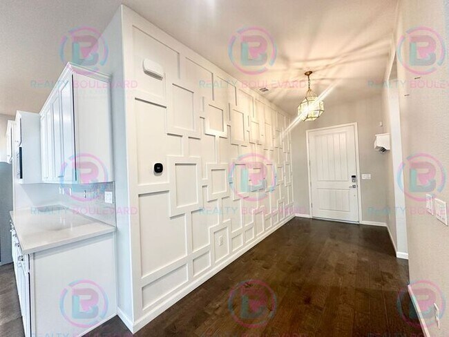 Building Photo - 5 Bedroom 3 Car Garage Home with Spa-Like Primary Suite & Resort-Style Backyard with Office, Loft...