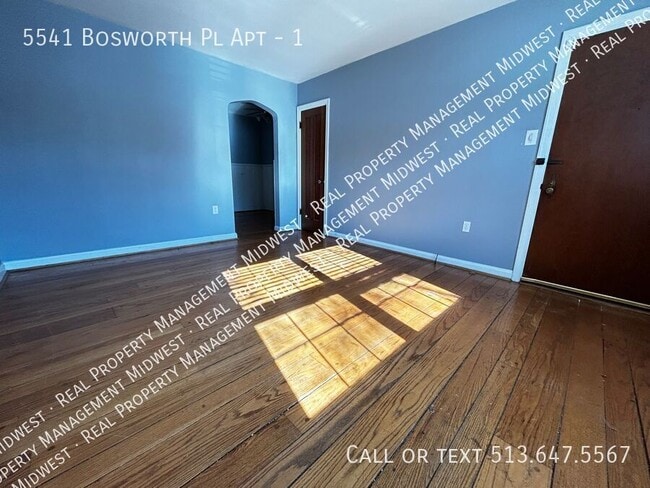 Building Photo - 5541 Bosworth Pl