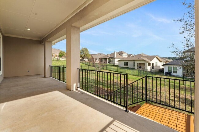 Building Photo - 4009 Benetton Way