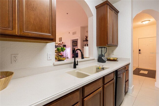 Building Photo - 3344 Robert Trent Jones Dr