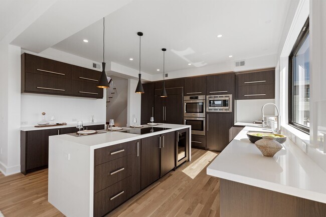 Building Photo - 80 Hackensack Plank Rd