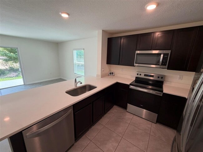 Building Photo - 6609 SW 81st Lp