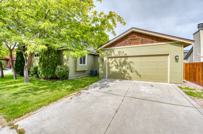 Building Photo - 7150 W Tobi Ct