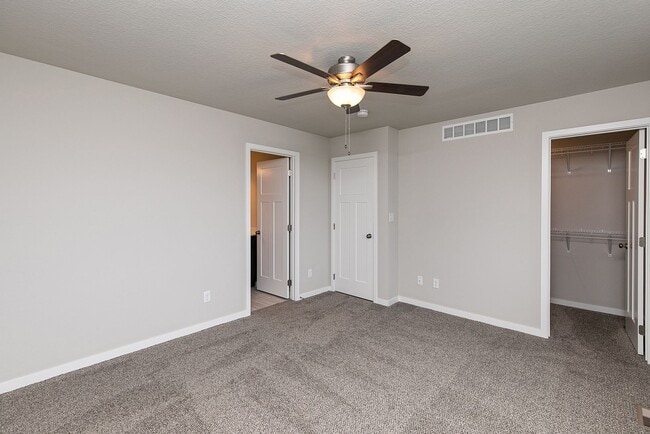 Building Photo - "Rare Find: Spacious Ranch Living at Its Best in Bondurant with the lowest rent ever"