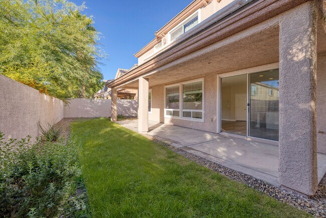 Building Photo - 11749 Via Esperanza St