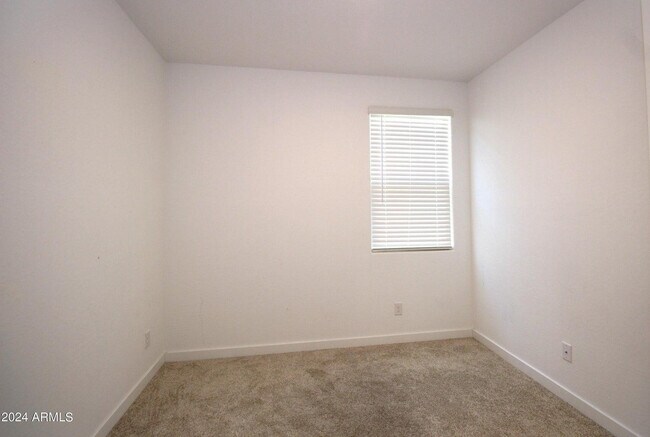 Building Photo - 1649 W la Mirada Dr