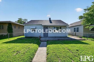Building Photo - 5207 Bennett Rd