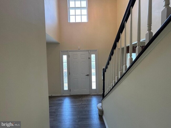Building Photo - 13220 Willow Point Dr