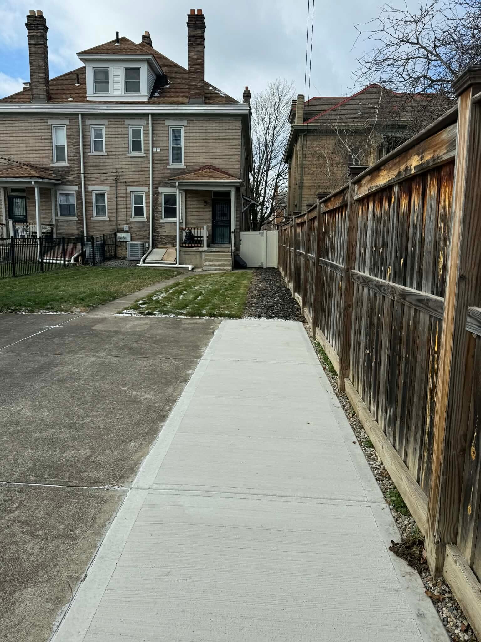 Building Photo - 98 Miami Ave