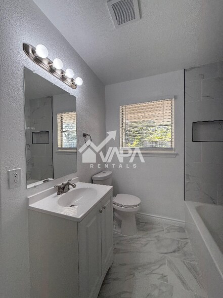 Building Photo - 6323 Flint Rock Dr