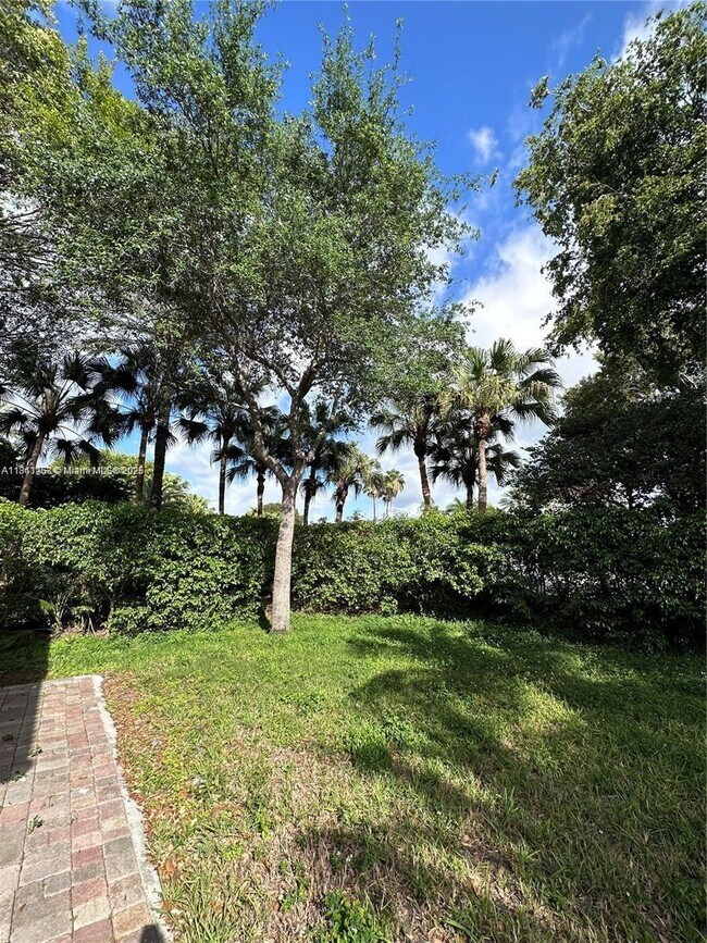 Building Photo - 11123 NW 71st Terrace