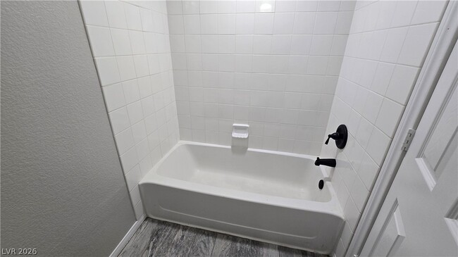 Building Photo - 6955 N Durango Dr