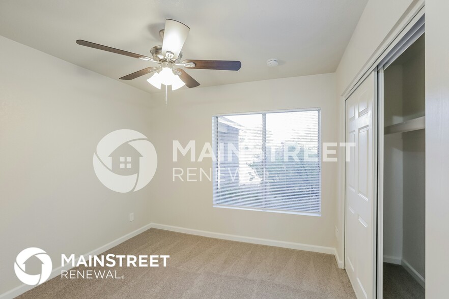 Building Photo - 3522 W Malapai Dr