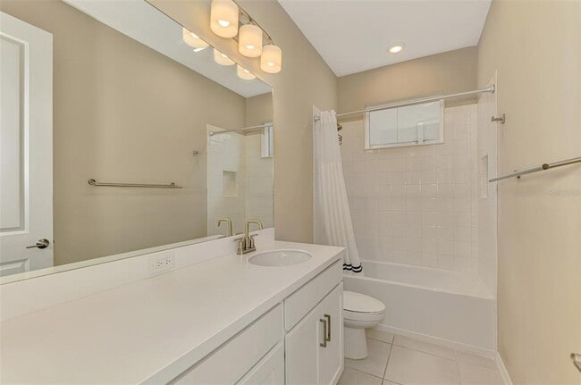 Building Photo - 6310 Grandview Hill Ct