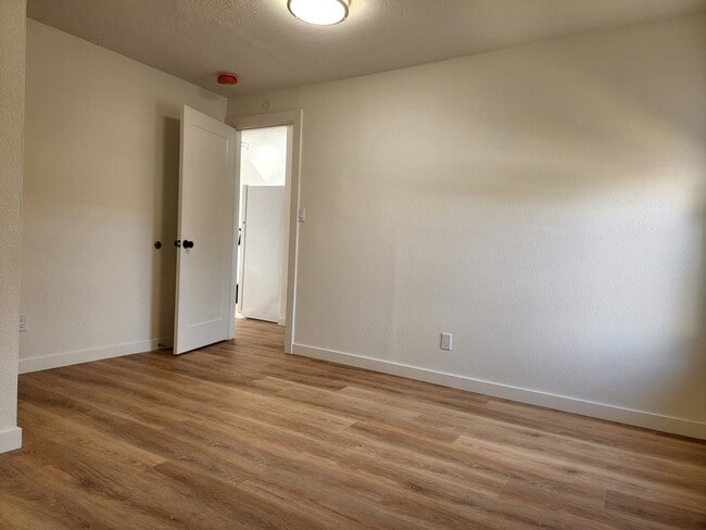 Bedroom 2 - 2509 Oakes Ave