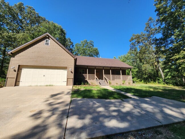 Building Photo - 1906 Alcoa Blvd