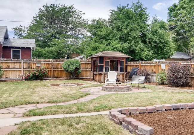 Huge Fenced Yard - 3061 W 37th Ave