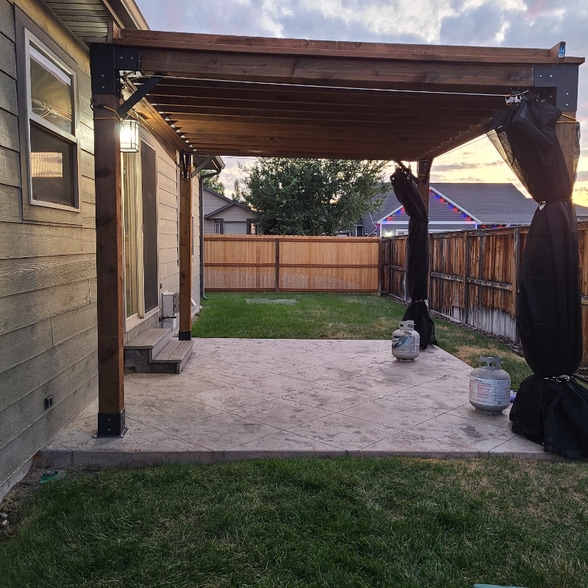 Building Photo - 1311 Cruiser Ln