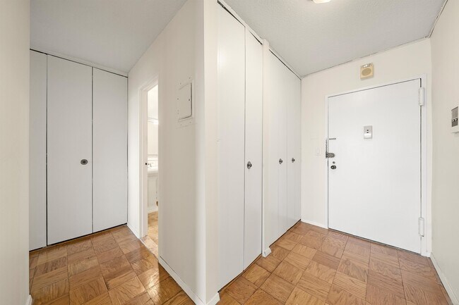 Building Photo - 7855 JFK Blvd E