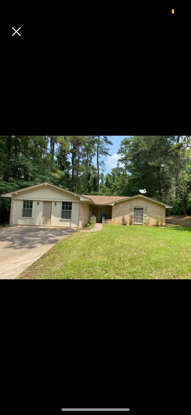 Primary Photo - 1529 Shelton Dr
