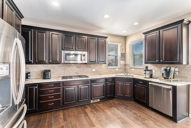 Building Photo - 12648 Fisher Dr