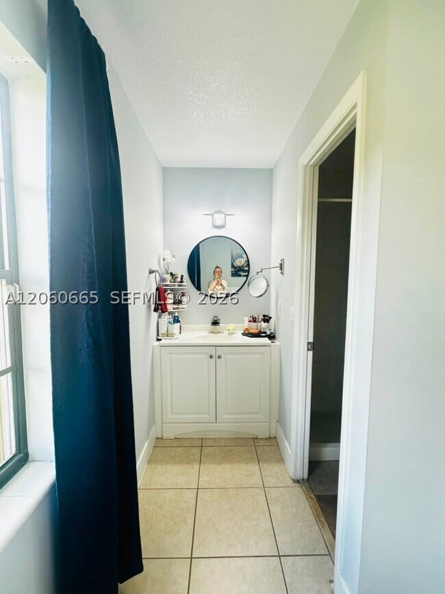 Building Photo - 7097 SW 152nd Pl
