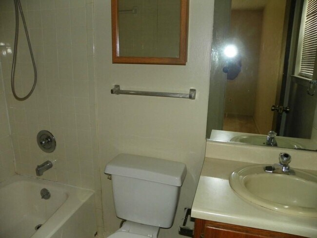 Building Photo - 4402 Limewood Ct