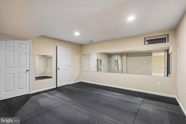 Building Photo - 42855 Chatelain Cir