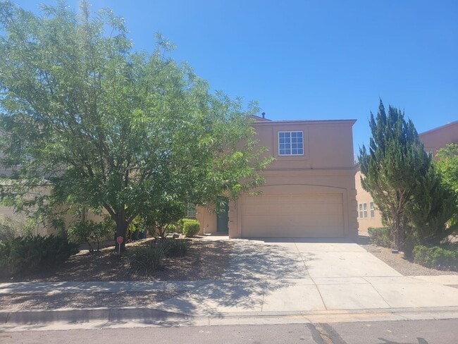 Building Photo - Spacious 4 Bedroom Home in Ventana Ranch. Upstairs living space! Great location!