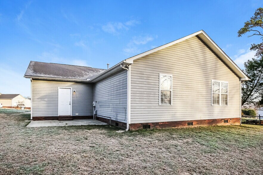 Building Photo - 4525 Carol Ct