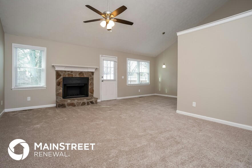 Building Photo - 4790 Burford Ct NW