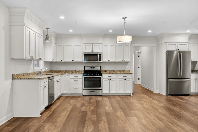 Building Photo - 4406-1 Nicollet Ave