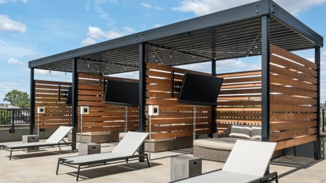 Building Photo - 2480-2522 N Milwaukee Ave