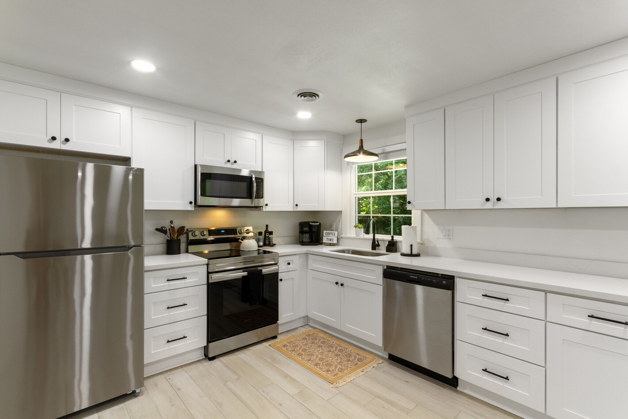 Building Photo - 4300 N 9th Ave