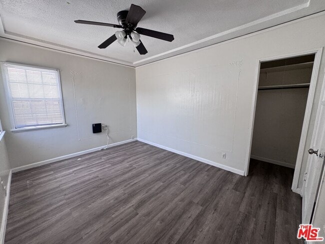 Building Photo - 8850 S Wilton Pl