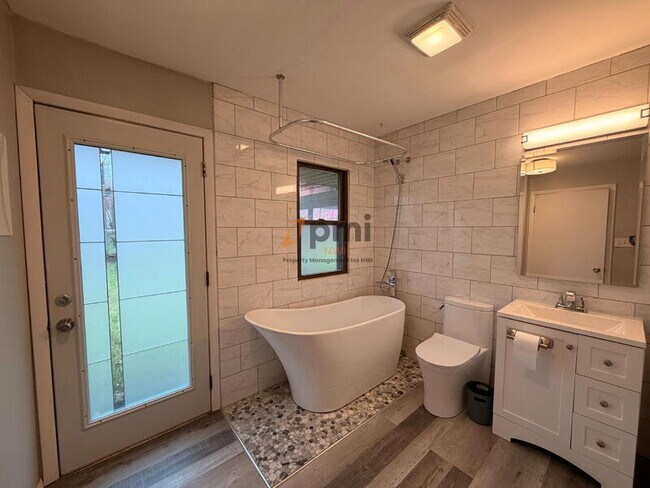 Building Photo - 3661 W 80th Ave