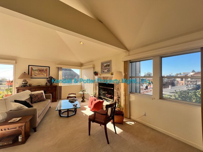 Building Photo - Ocean Views in Seacliff – 4BR/3BA Move in ...